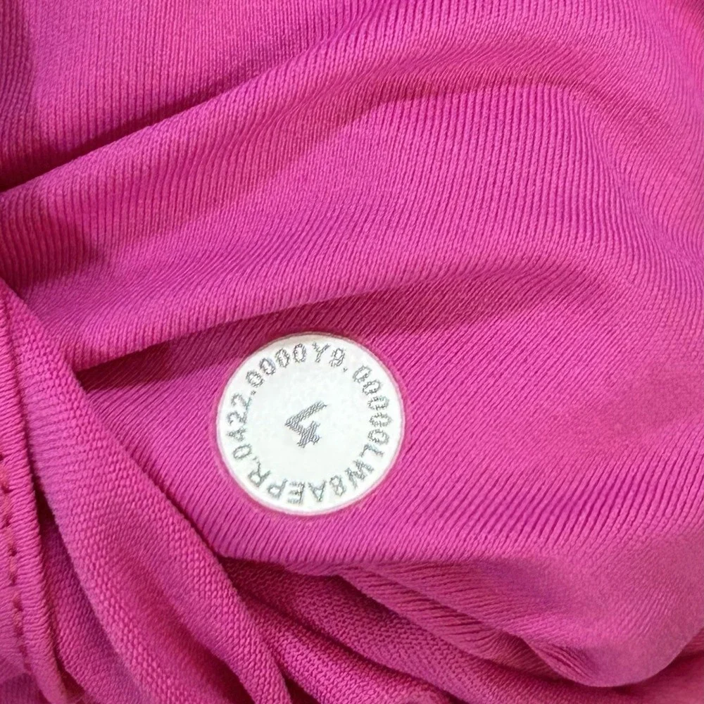 Lululemon Hotty Hot High Rise Long Running Skirt - Size 4 - Sonic Pink EUC